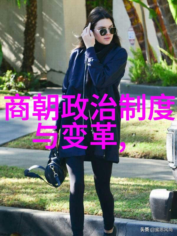 黄梅戏传奇吴红军诠释严凤英的巾帼英雄之旅