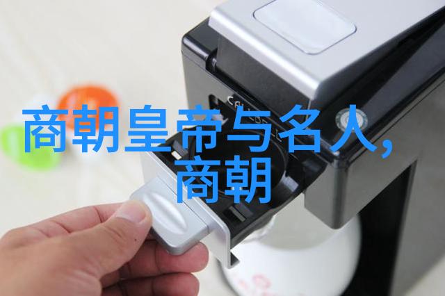 清明暗月我在寂静的夜晚偷窥着春光的秘密