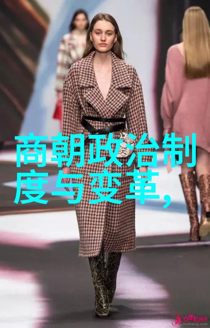 慕容晓晓黄梅戏歌词的灵魂仿佛有着陈儒天那样的天赋与热情用她的笔触为这门艺术增添了新的篇章