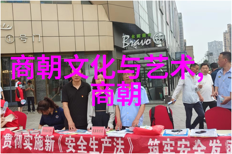 四房播播电影我怎么就租了这么个奇怪的四房子来开电影院