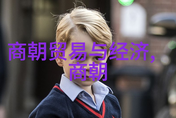 风云南北朝中的黛绮丝宛如飘逸的云端之巍轻柔地披肩而下