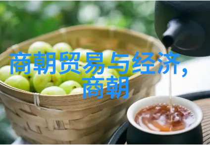 慕容晓晓在黄梅戏的旋律中缓缓离去仿佛蔡郎哥哥要走的身影在她的心海中掠过